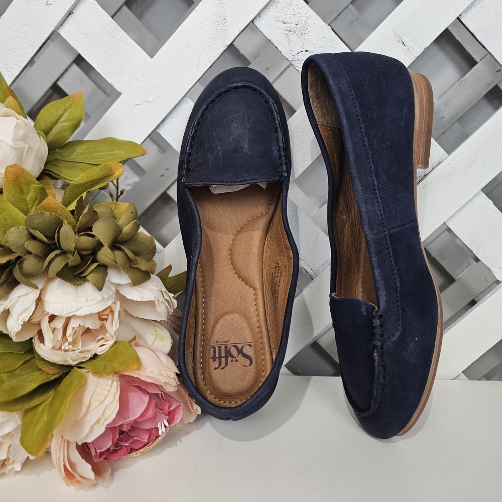Navy Blue Women's Leather Loafers Size 8